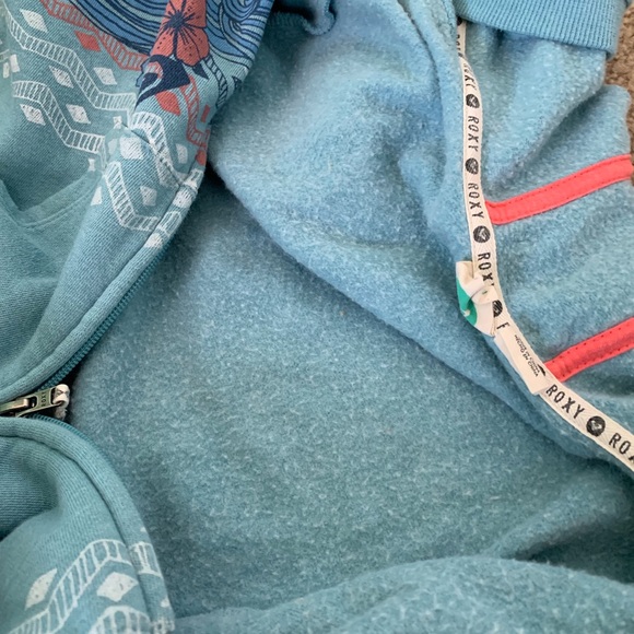 A Roxy Jacket - Picture 5 of 5